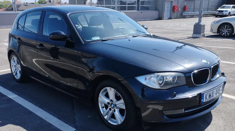samochody osobowe BMW Seria 1 cena 19800 przebieg: 298000, rok produkcji 2008 z Nowy Staw